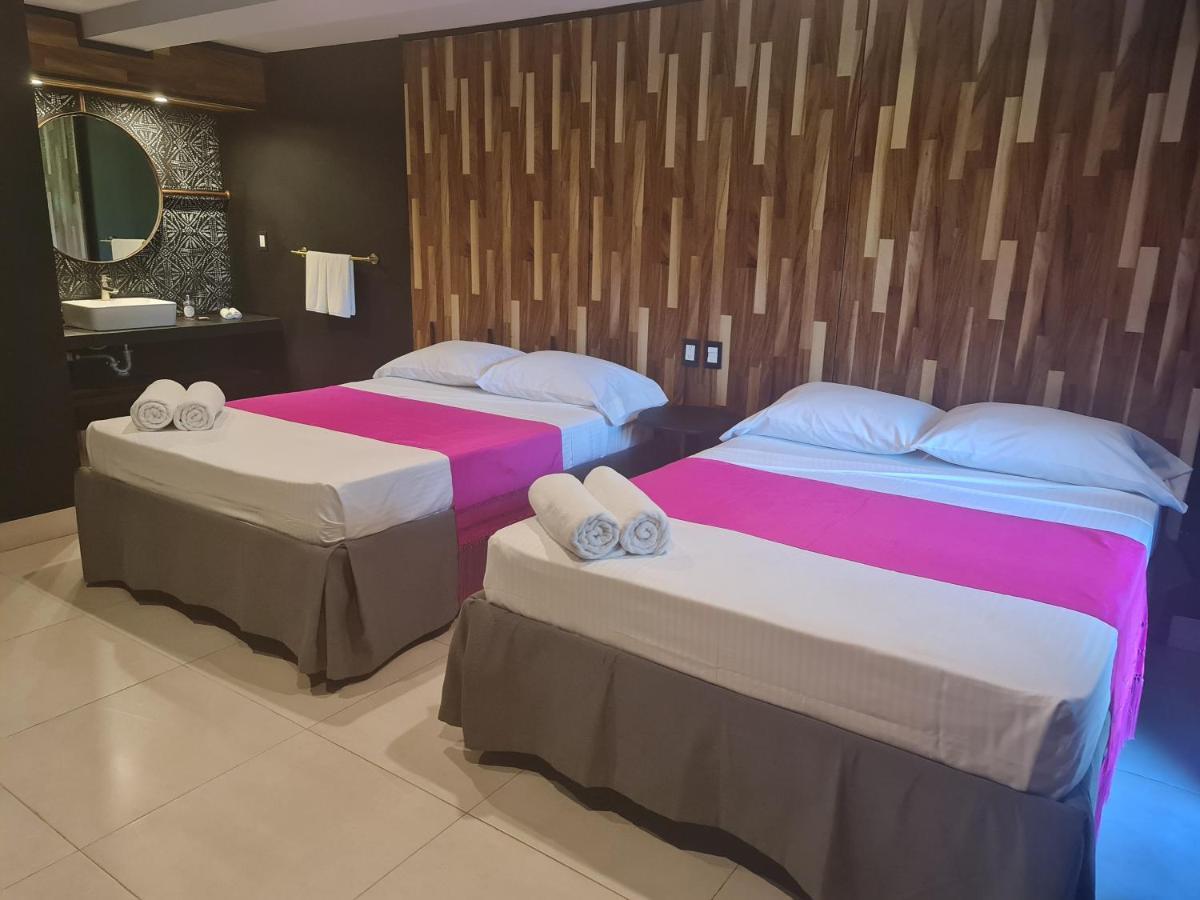 Barronegro (Adults Only) 호텔 툴룸 외부 사진